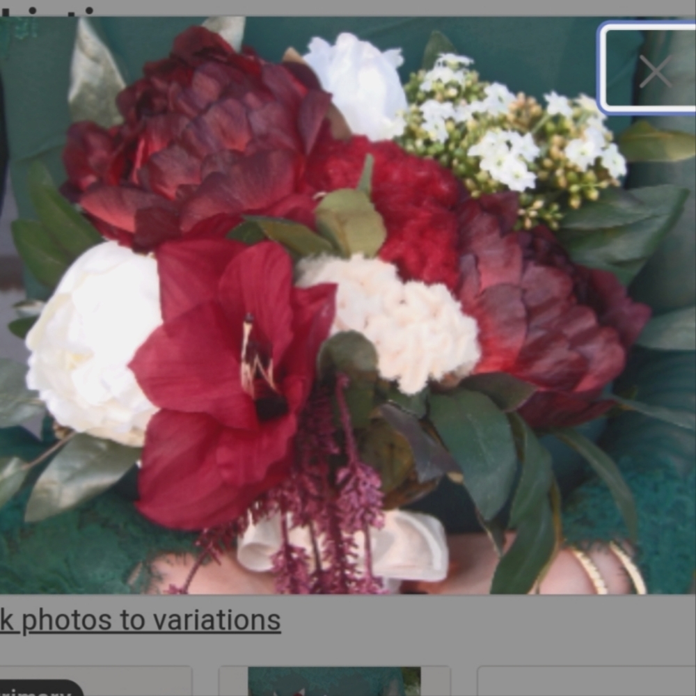 Burgandy off-white bouquet - Picture 2 of 5